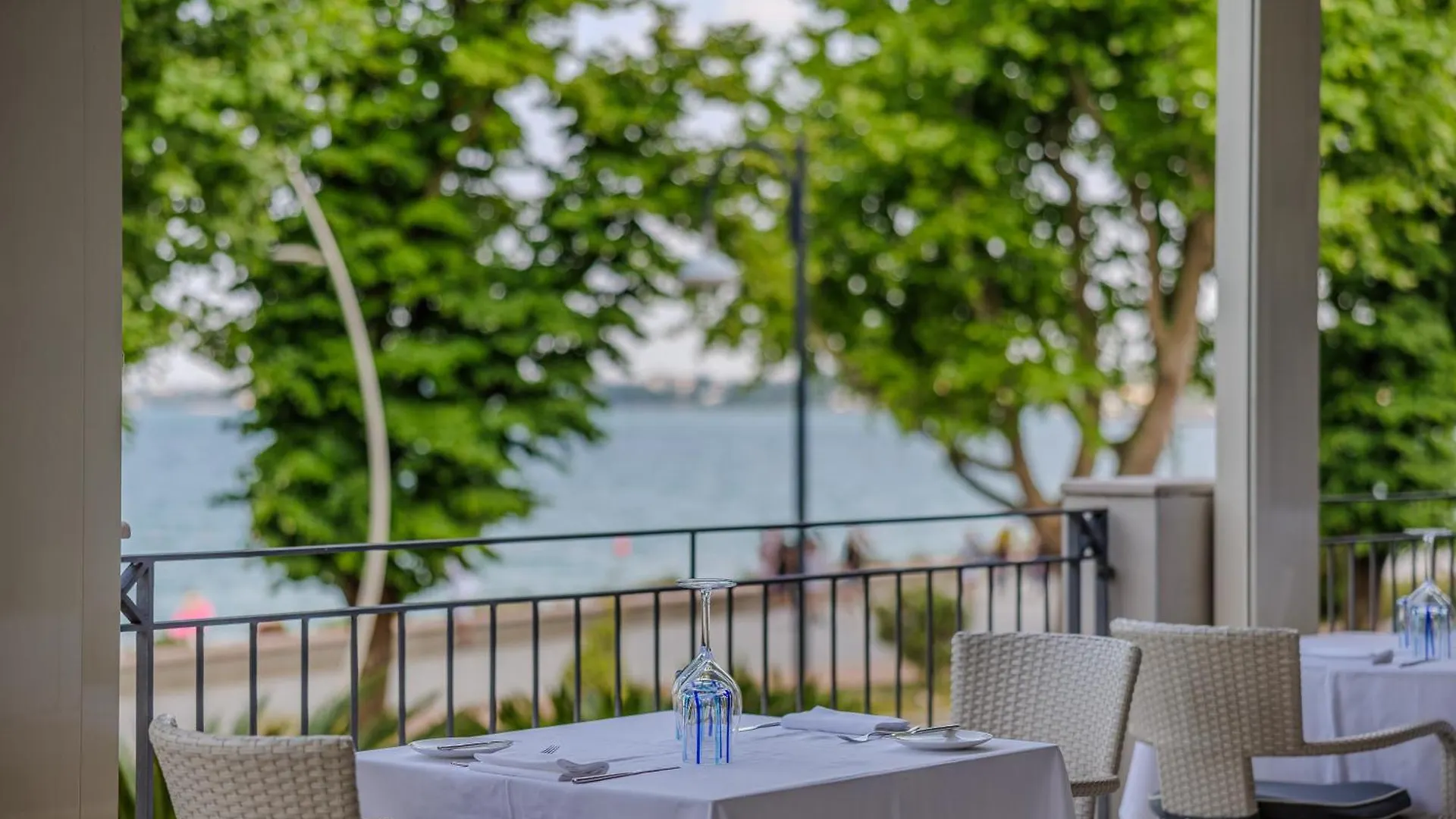 Villa Rosa Hotel Desenzano Desenzano del Garda 4*,  Italie